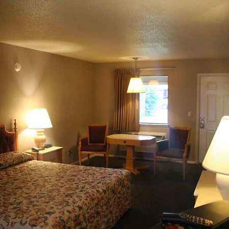 King'S Inn Huntsville Zewnętrze zdjęcie