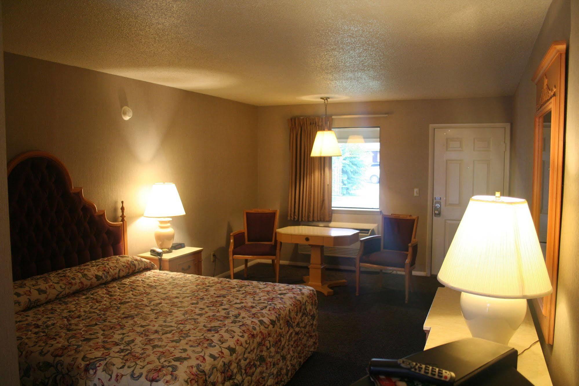 King'S Inn Huntsville Zewnętrze zdjęcie